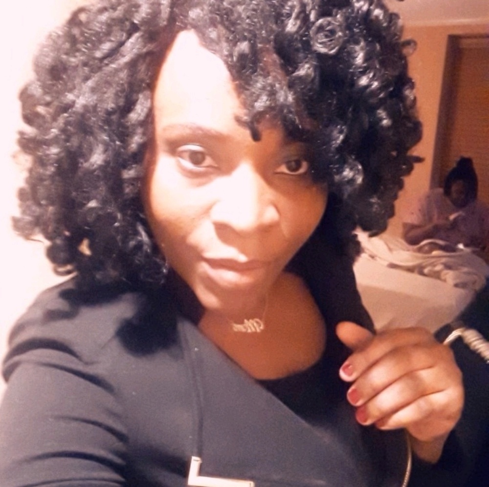 Meet your Posher, Francesca